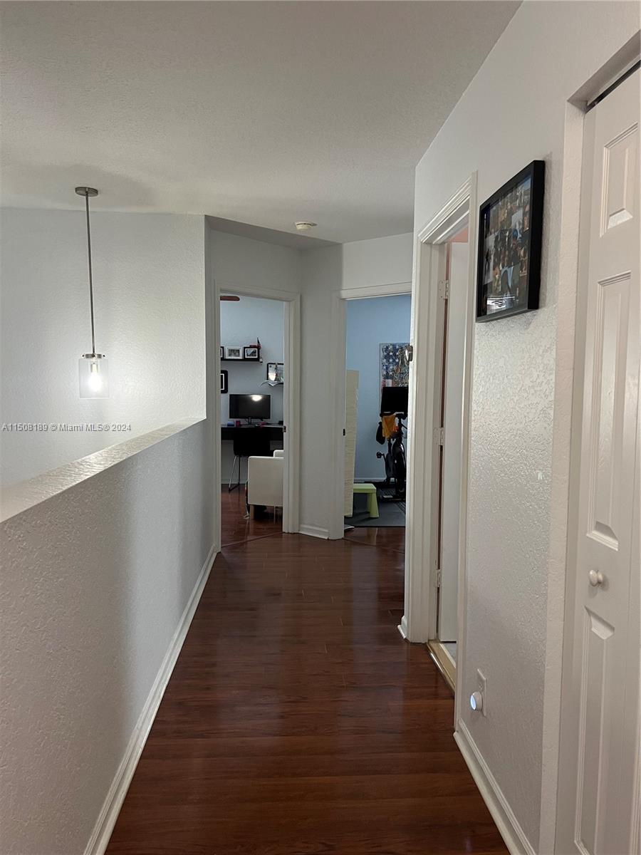 7833 NW 70th Ave, Parkland, Florida 33067, 5 Bedrooms Bedrooms, ,2 BathroomsBathrooms,Residential,For Sale,7833 NW 70th Ave,A11508189