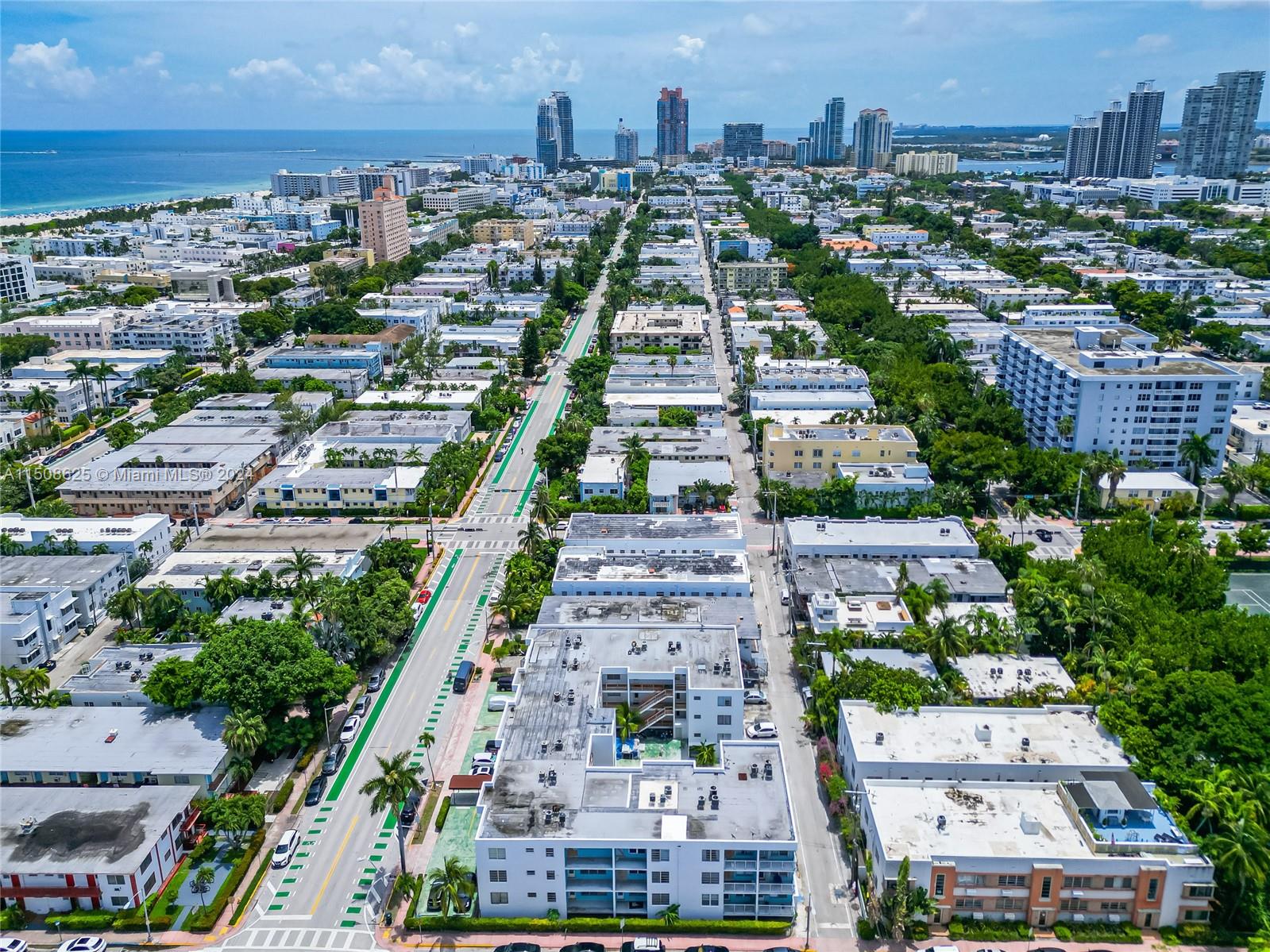 Miami Beach, Florida 33139, 1 Bedroom Bedrooms, ,1 BathroomBathrooms,Residential,For Sale,A11508625