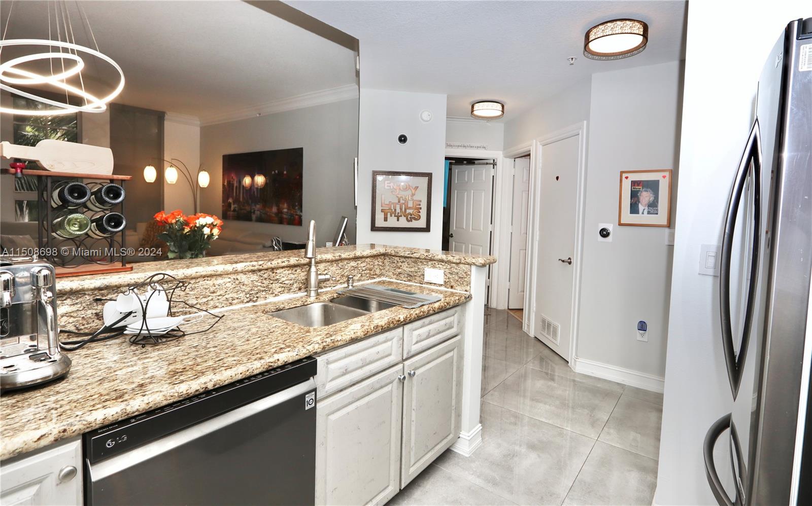 3001 185th St, Aventura, FL, 33180 United States, 1 Bedroom Bedrooms, ,1 BathroomBathrooms,Residential,For Sale,185th St,A11508698