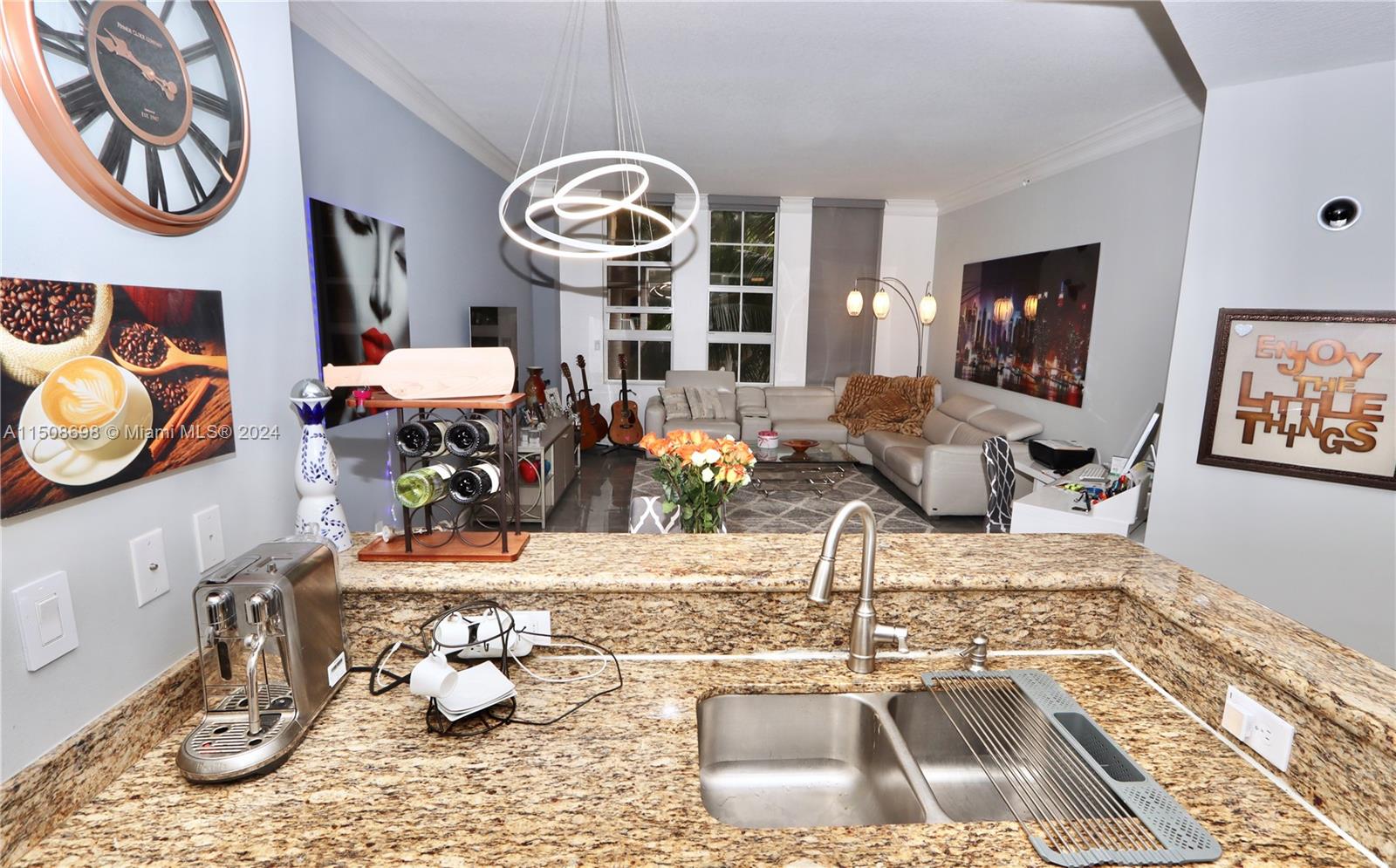 3001 185th St, Aventura, FL, 33180 United States, 1 Bedroom Bedrooms, ,1 BathroomBathrooms,Residential,For Sale,185th St,A11508698