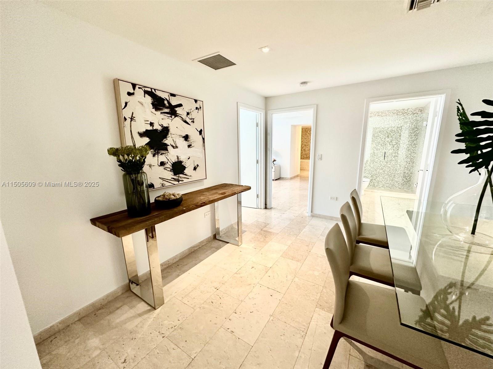 88 SW 7th St 1103, Miami, Florida 33130, 2 Bedrooms Bedrooms, ,2 BathroomsBathrooms,Residential,For Sale,88 SW 7th St 1103,A11505609