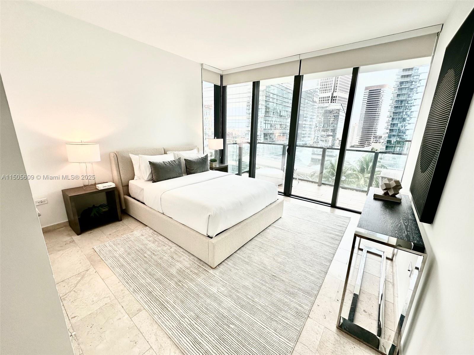 88 SW 7th St 1103, Miami, Florida 33130, 2 Bedrooms Bedrooms, ,2 BathroomsBathrooms,Residential,For Sale,88 SW 7th St 1103,A11505609