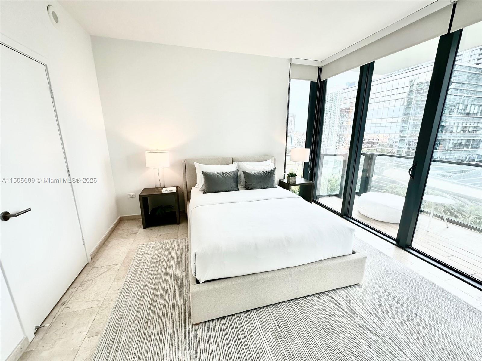 88 SW 7th St 1103, Miami, Florida 33130, 2 Bedrooms Bedrooms, ,2 BathroomsBathrooms,Residential,For Sale,88 SW 7th St 1103,A11505609