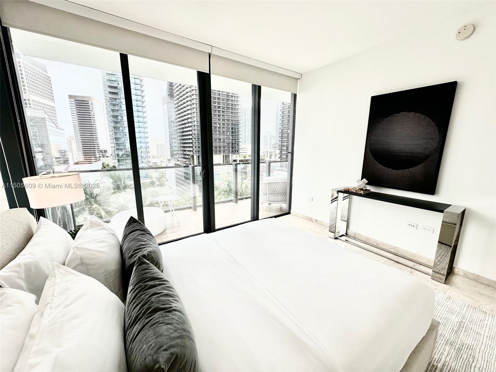 88 SW 7th St 1103, Miami, Florida 33130, 2 Bedrooms Bedrooms, ,2 BathroomsBathrooms,Residential,For Sale,88 SW 7th St 1103,A11505609