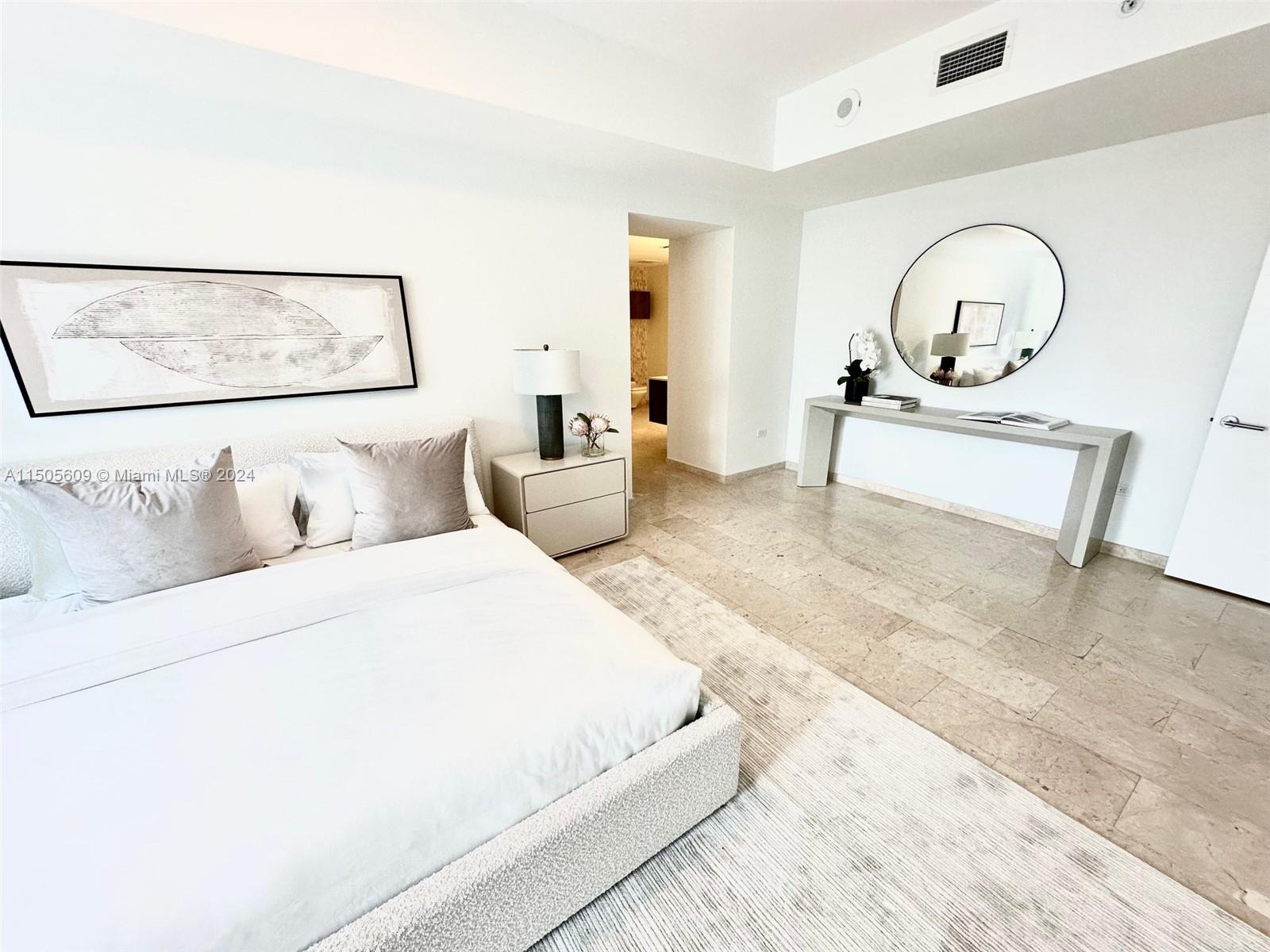 88 SW 7th St 1103, Miami, Florida 33130, 2 Bedrooms Bedrooms, ,2 BathroomsBathrooms,Residential,For Sale,88 SW 7th St 1103,A11505609
