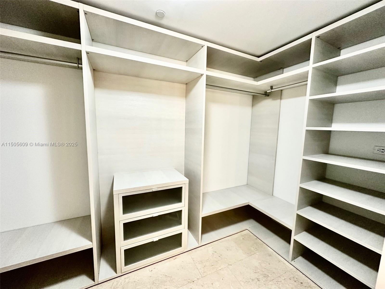 88 SW 7th St 1103, Miami, Florida 33130, 2 Bedrooms Bedrooms, ,2 BathroomsBathrooms,Residential,For Sale,88 SW 7th St 1103,A11505609