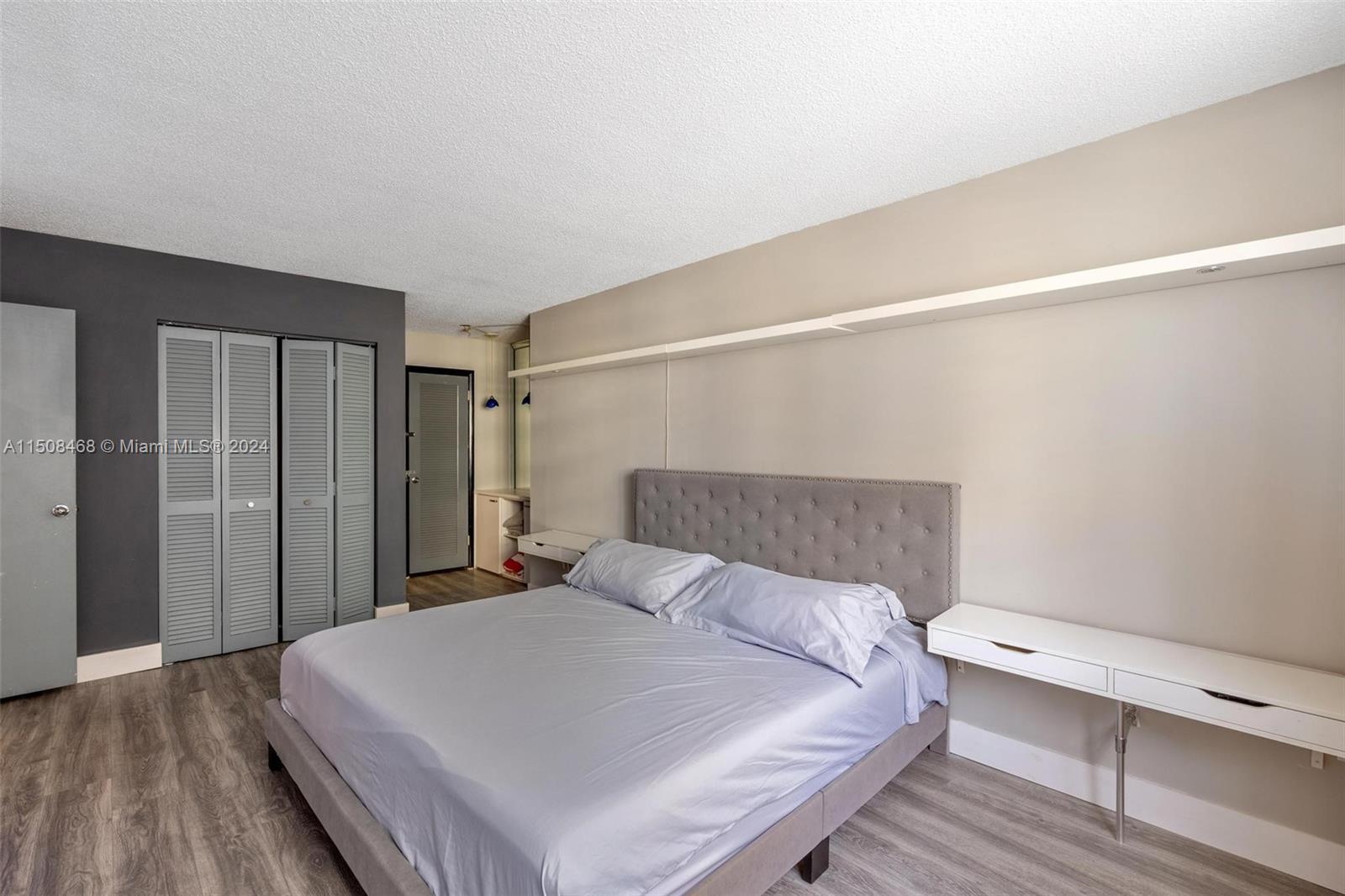 1833 S Ocean Dr 405, Hallandale Beach, Florida 33009, 1 Bedroom Bedrooms, ,1 BathroomBathrooms,Residential,For Sale,1833 S Ocean Dr 405,A11508468