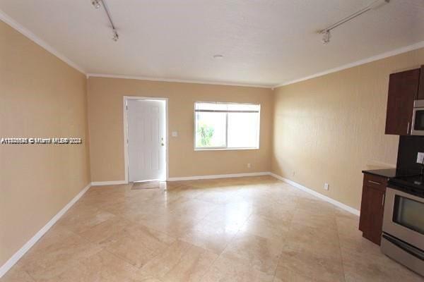 1878 NE 46th St C3, Fort Lauderdale, Florida 33308, 1 Bedroom Bedrooms, ,1 BathroomBathrooms,Residentiallease,For Rent,1878 NE 46th St C3,A11508548