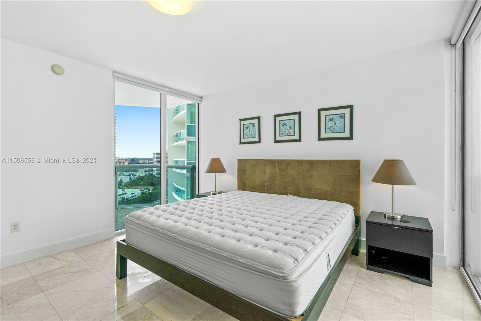 19400 Turnberry Way 1731, Aventura, Florida 33180, 3 Bedrooms Bedrooms, ,3 BathroomsBathrooms,Residentiallease,For Rent,19400 Turnberry Way 1731,A11508558
