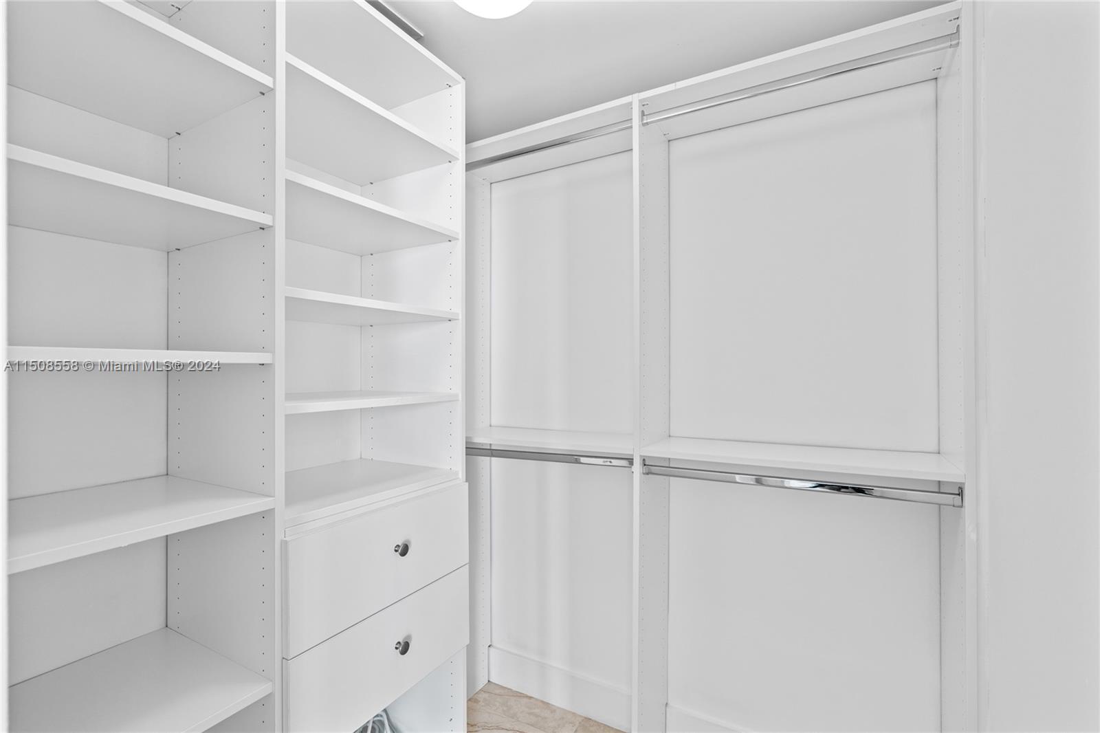 19400 Turnberry Way 1731, Aventura, Florida 33180, 3 Bedrooms Bedrooms, ,3 BathroomsBathrooms,Residentiallease,For Rent,19400 Turnberry Way 1731,A11508558