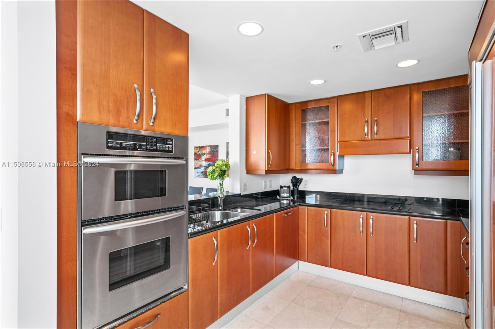 19400 Turnberry Way 1731, Aventura, Florida 33180, 3 Bedrooms Bedrooms, ,3 BathroomsBathrooms,Residentiallease,For Rent,19400 Turnberry Way 1731,A11508558