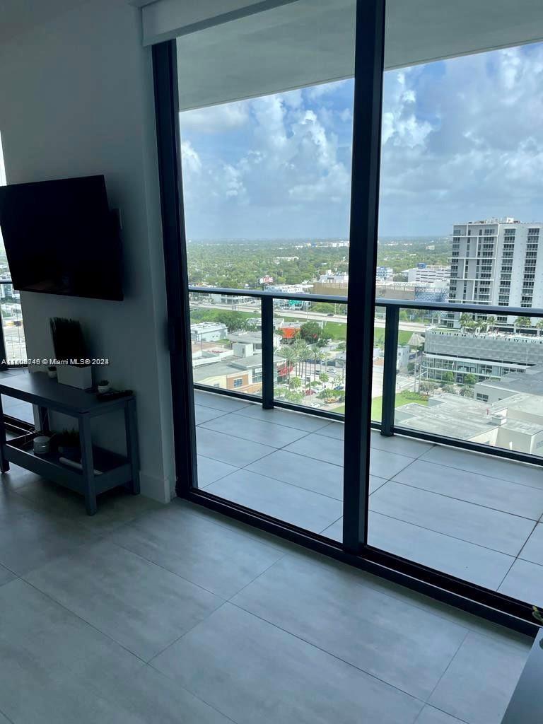 121 NE 34th St 2015, Miami, Florida 33137, 1 Bedroom Bedrooms, ,1 BathroomBathrooms,Residential,For Sale,121 NE 34th St 2015,A11508746