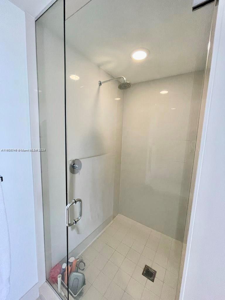 121 NE 34th St 2015, Miami, Florida 33137, 1 Bedroom Bedrooms, ,1 BathroomBathrooms,Residential,For Sale,121 NE 34th St 2015,A11508746