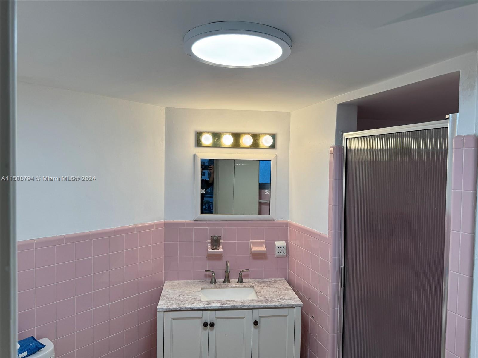 1920 Ocean Dr, Fort Lauderdale, FL, 33316 United States, 3 Bedrooms Bedrooms, ,3 BathroomsBathrooms,Residential,For Sale,Ocean Dr,A11508794