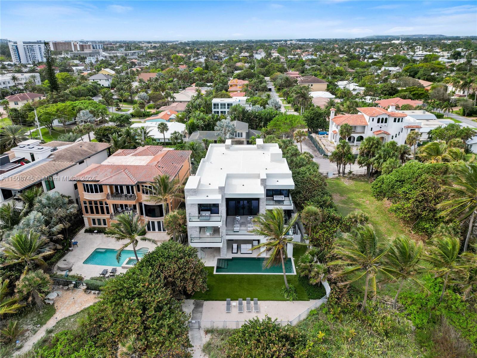 2004 Bay Dr, Pompano Beach, FL, 33062 United States, 6 Bedrooms Bedrooms, ,6 BathroomsBathrooms,Residential,For Sale,Bay Dr,A11508745