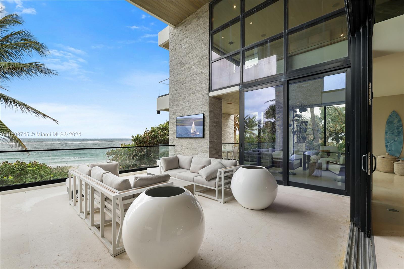 2004 Bay Dr, Pompano Beach, FL, 33062 United States, 6 Bedrooms Bedrooms, ,6 BathroomsBathrooms,Residential,For Sale,Bay Dr,A11508745