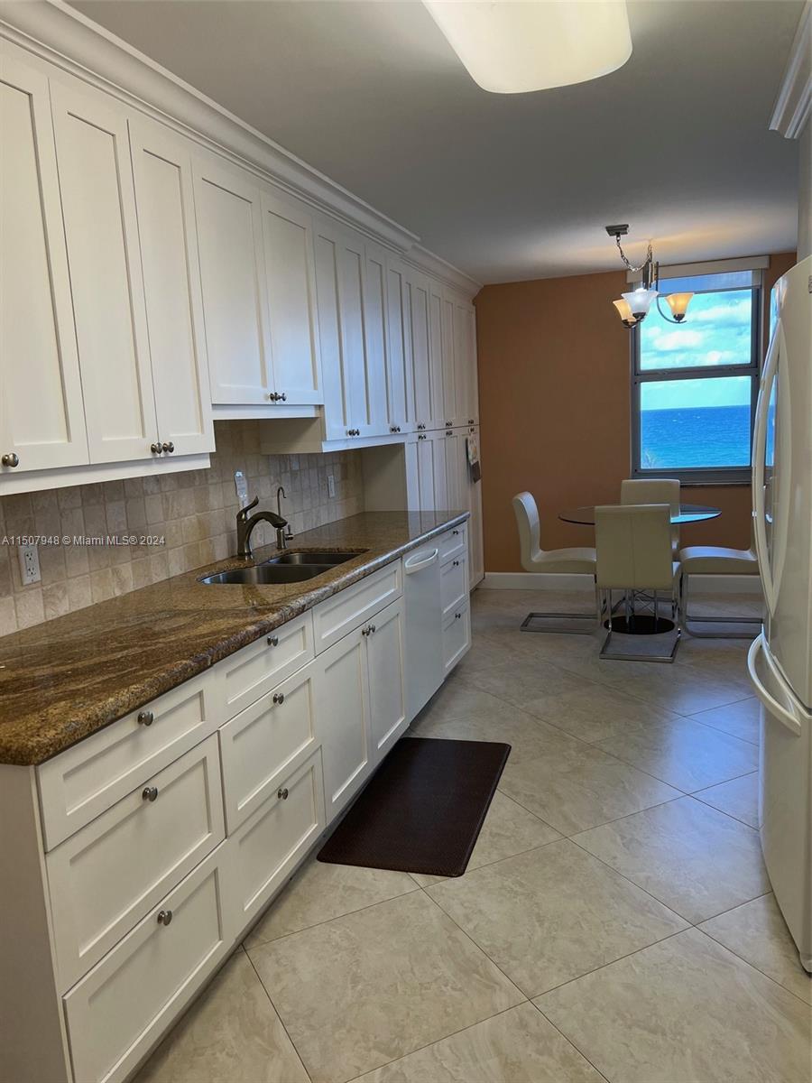 1920 S Ocean Dr 6B, Hallandale Beach, Florida 33009, 2 Bedrooms Bedrooms, ,2 BathroomsBathrooms,Residential,For Sale,1920 S Ocean Dr 6B,A11507948