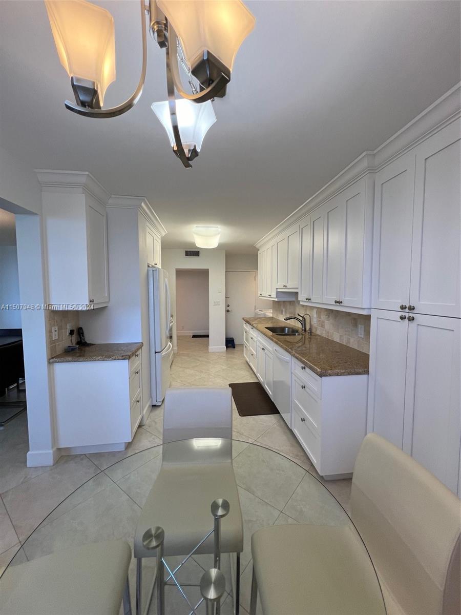 1920 S Ocean Dr 6B, Hallandale Beach, Florida 33009, 2 Bedrooms Bedrooms, ,2 BathroomsBathrooms,Residential,For Sale,1920 S Ocean Dr 6B,A11507948