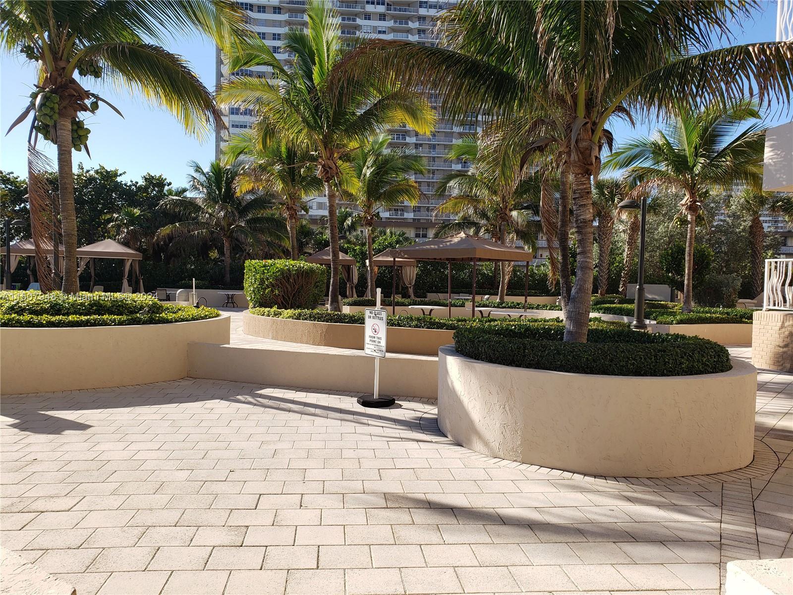 1920 S Ocean Dr 6B, Hallandale Beach, Florida 33009, 2 Bedrooms Bedrooms, ,2 BathroomsBathrooms,Residential,For Sale,1920 S Ocean Dr 6B,A11507948