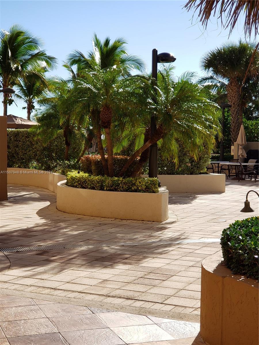 1920 S Ocean Dr 6B, Hallandale Beach, Florida 33009, 2 Bedrooms Bedrooms, ,2 BathroomsBathrooms,Residential,For Sale,1920 S Ocean Dr 6B,A11507948