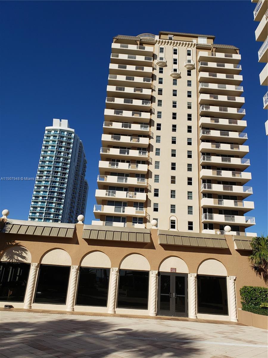 1920 S Ocean Dr 6B, Hallandale Beach, Florida 33009, 2 Bedrooms Bedrooms, ,2 BathroomsBathrooms,Residential,For Sale,1920 S Ocean Dr 6B,A11507948