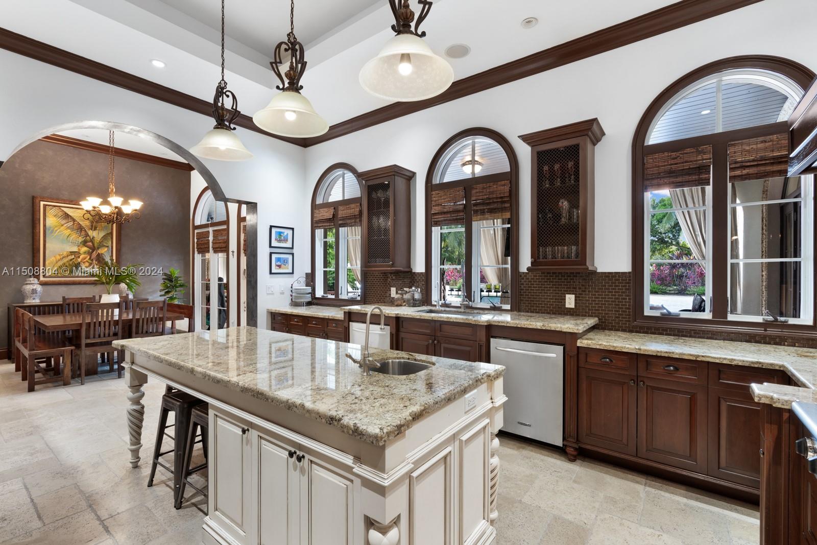 7538 SW 64th St, South Miami, FL 33143, 7 Bedrooms Bedrooms, ,6 BathroomsBathrooms,Residential,For Sale,64th St,A11508804