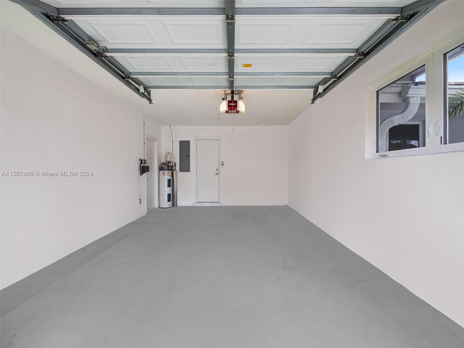 2137 IMPERIAL POINT DR, Fort Lauderdale, FL, 33308 United States, 3 Bedrooms Bedrooms, ,3 BathroomsBathrooms,Residential,For Sale,IMPERIAL POINT DR,A11507480