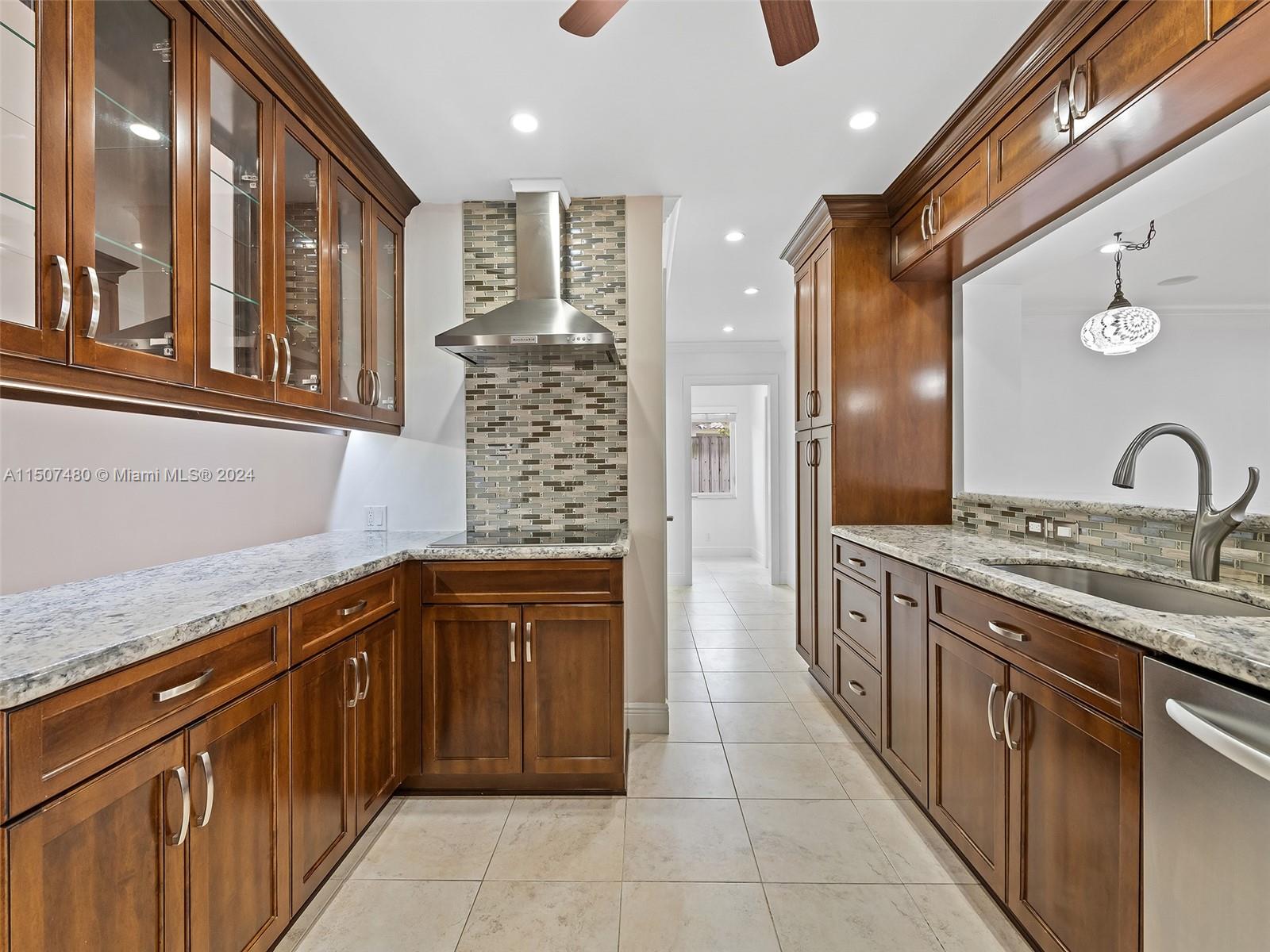 2137 IMPERIAL POINT DR, Fort Lauderdale, FL, 33308 United States, 3 Bedrooms Bedrooms, ,3 BathroomsBathrooms,Residential,For Sale,IMPERIAL POINT DR,A11507480