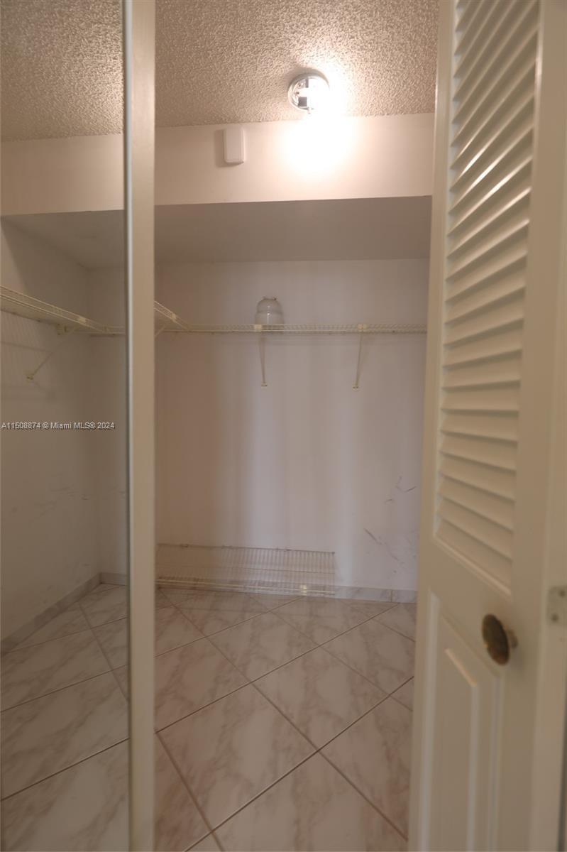 1000 Saint Charles Pl, Pembroke Pines, FL, 33026 United States, 2 Bedrooms Bedrooms, ,2 BathroomsBathrooms,Residential,For Sale,Saint Charles Pl,A11508874