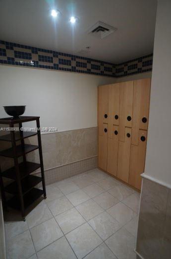 19400 Turnberry Way 932, Aventura, Florida 33180, 2 Bedrooms Bedrooms, ,3 BathroomsBathrooms,Residentiallease,For Rent,19400 Turnberry Way 932,A11508938