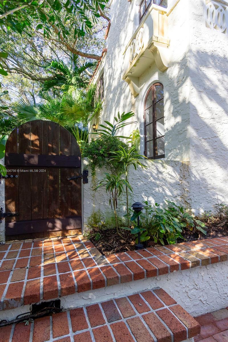 269 NE 99th St, Miami Shores, Florida 33138, 4 Bedrooms Bedrooms, ,4 BathroomsBathrooms,Residential,For Sale,269 NE 99th St,A11506798