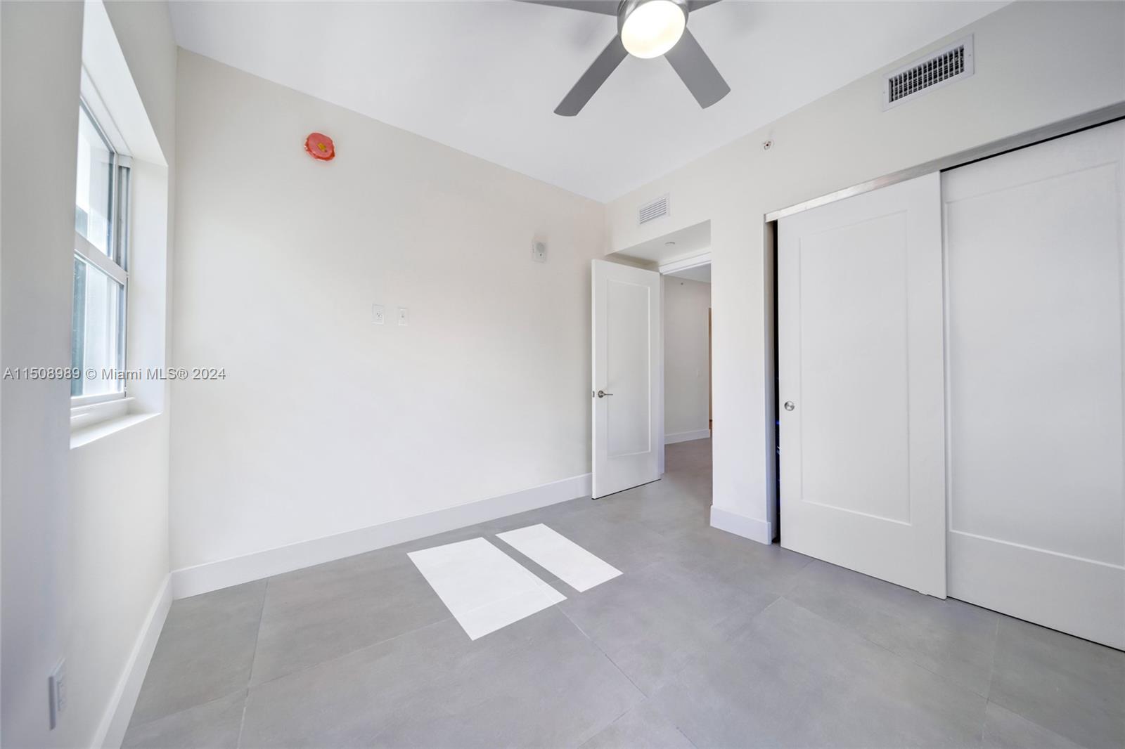 1536 NW 15th Ave 106, Miami, Florida 33125, 2 Bedrooms Bedrooms, ,1 BathroomBathrooms,Residentiallease,For Rent,1536 NW 15th Ave 106,A11508989