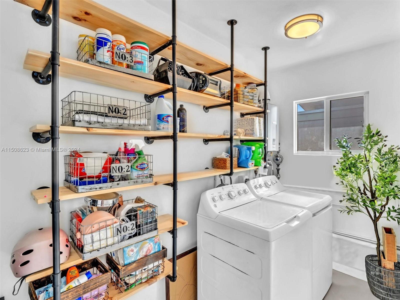 19525 NE 22nd Ave, Miami, Florida 33180, 4 Bedrooms Bedrooms, ,3 BathroomsBathrooms,Residential,For Sale,19525 NE 22nd Ave,A11508623