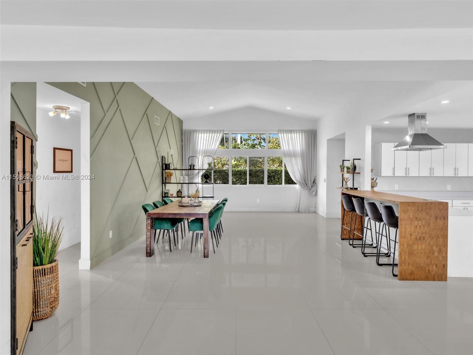 19525 NE 22nd Ave, Miami, Florida 33180, 4 Bedrooms Bedrooms, ,3 BathroomsBathrooms,Residential,For Sale,19525 NE 22nd Ave,A11508623