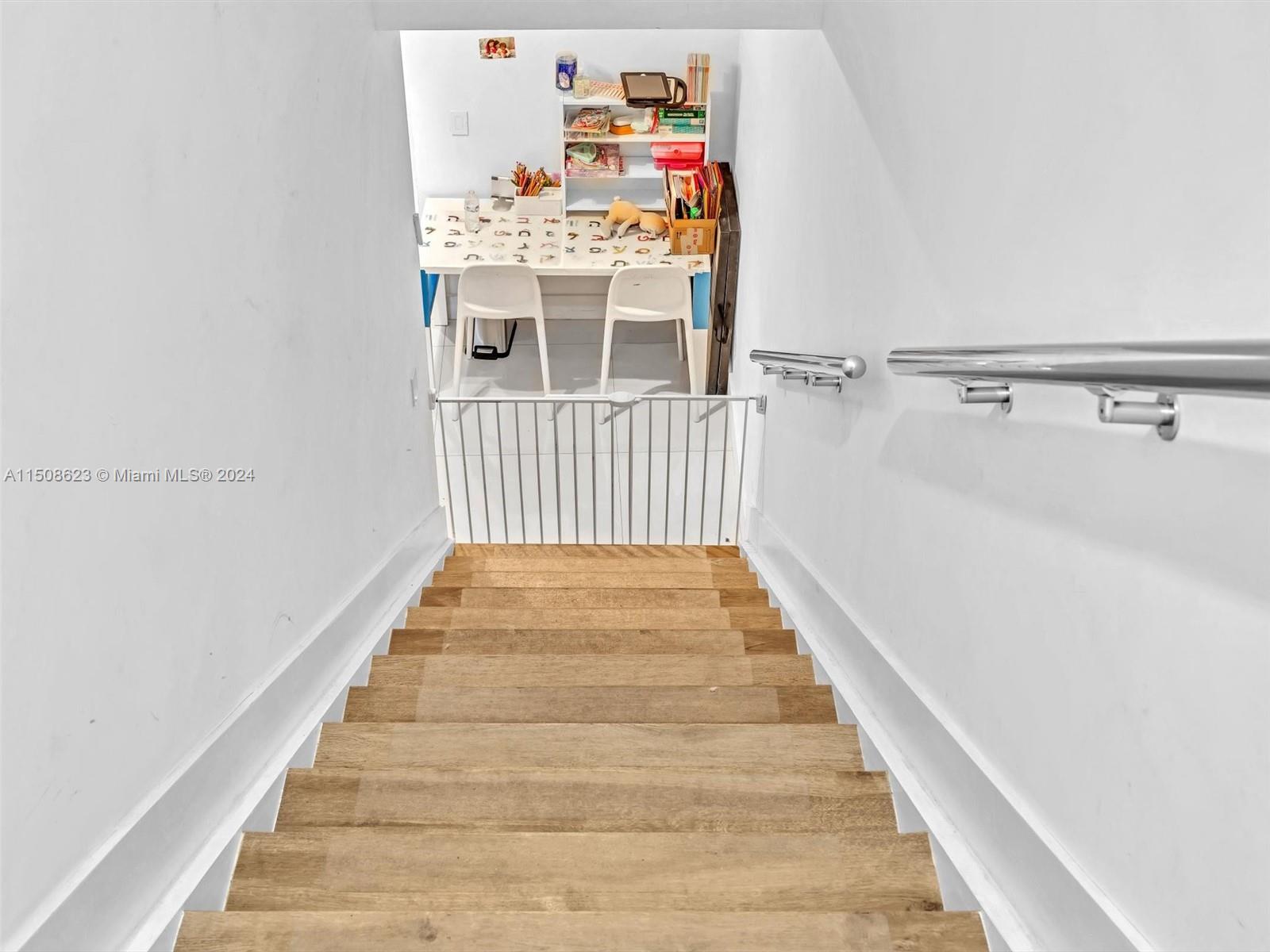 19525 NE 22nd Ave, Miami, Florida 33180, 4 Bedrooms Bedrooms, ,3 BathroomsBathrooms,Residential,For Sale,19525 NE 22nd Ave,A11508623