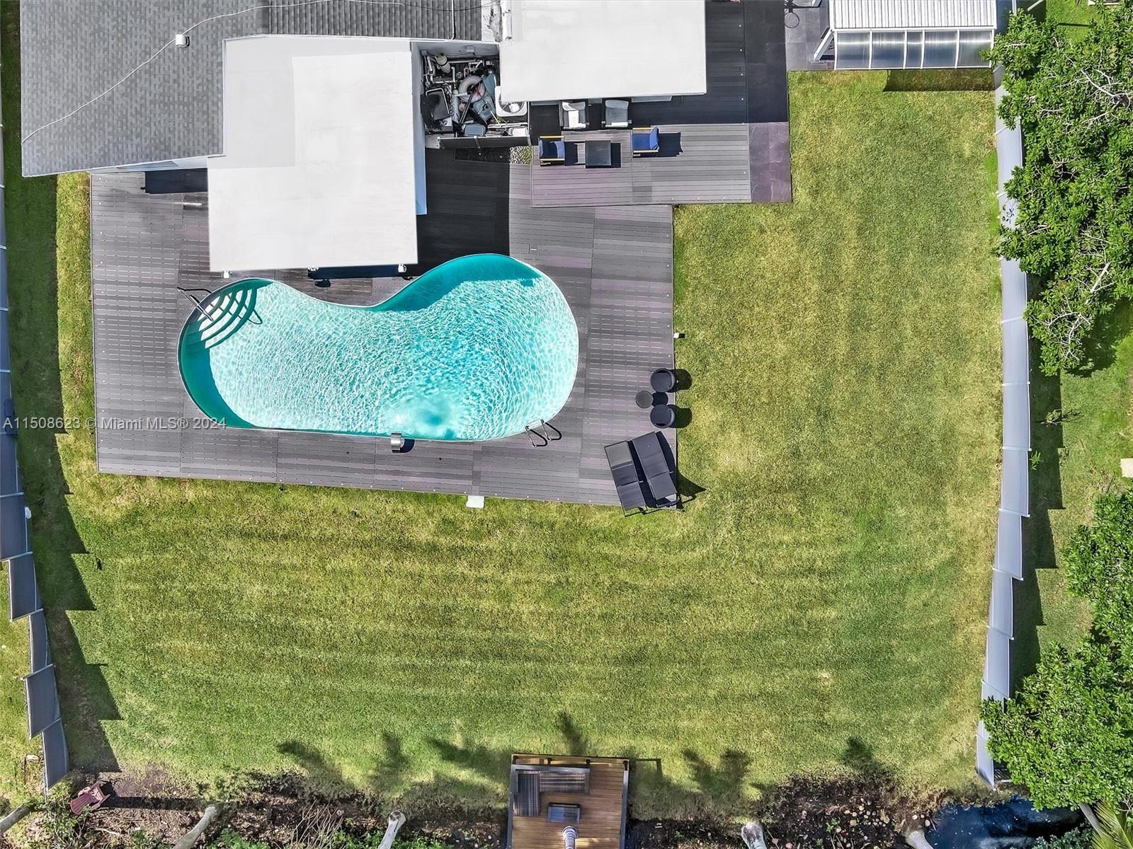 19525 NE 22nd Ave, Miami, Florida 33180, 4 Bedrooms Bedrooms, ,3 BathroomsBathrooms,Residential,For Sale,19525 NE 22nd Ave,A11508623