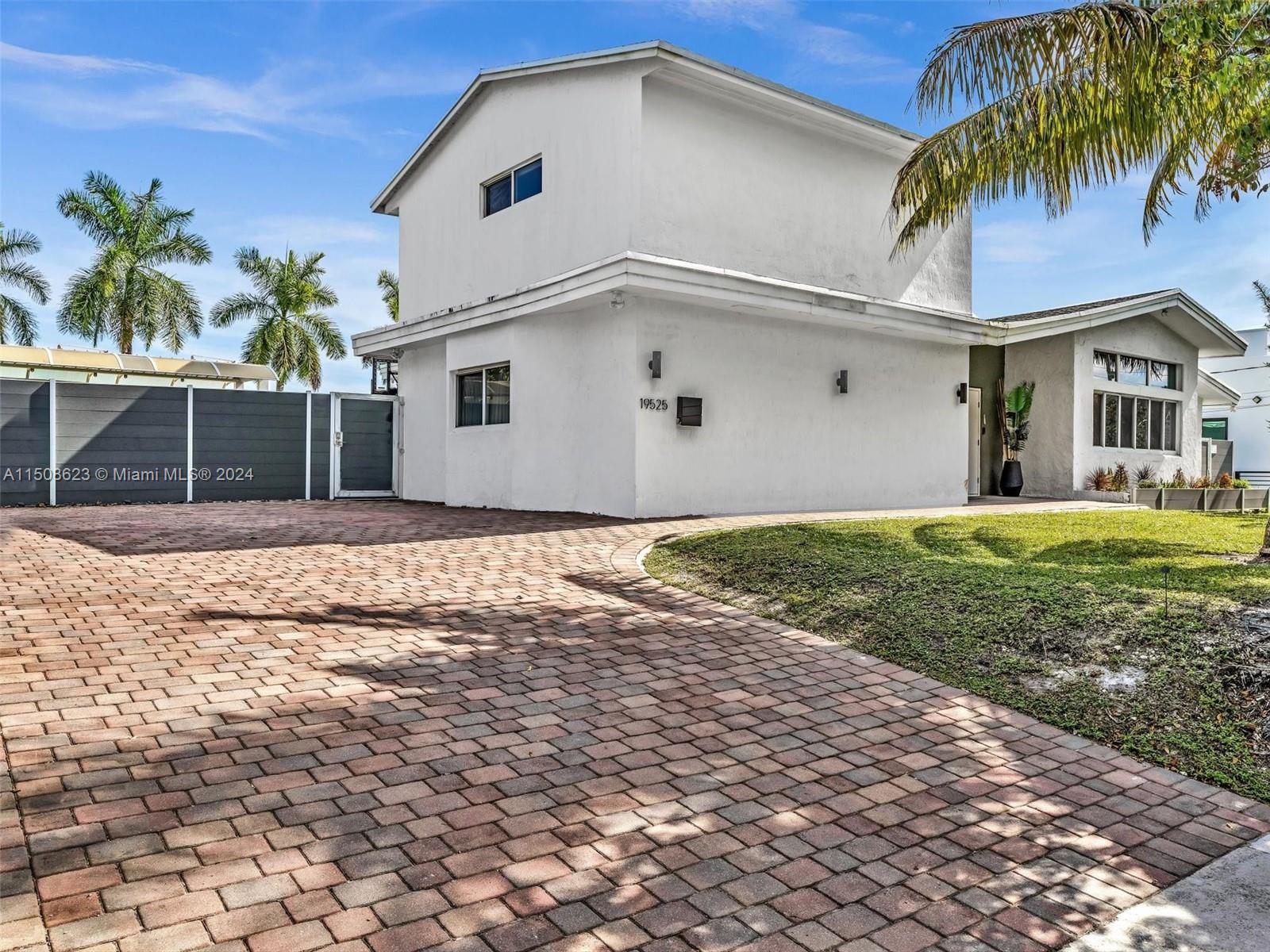 19525 NE 22nd Ave, Miami, Florida 33180, 4 Bedrooms Bedrooms, ,3 BathroomsBathrooms,Residential,For Sale,19525 NE 22nd Ave,A11508623