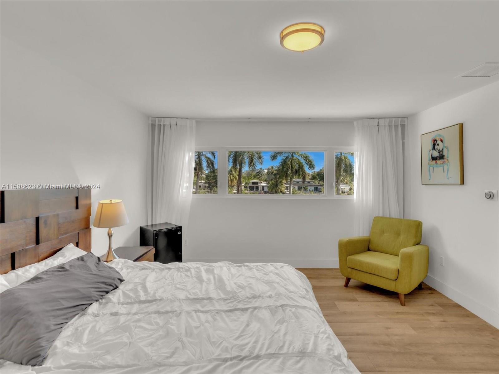 19525 NE 22nd Ave, Miami, Florida 33180, 4 Bedrooms Bedrooms, ,3 BathroomsBathrooms,Residential,For Sale,19525 NE 22nd Ave,A11508623