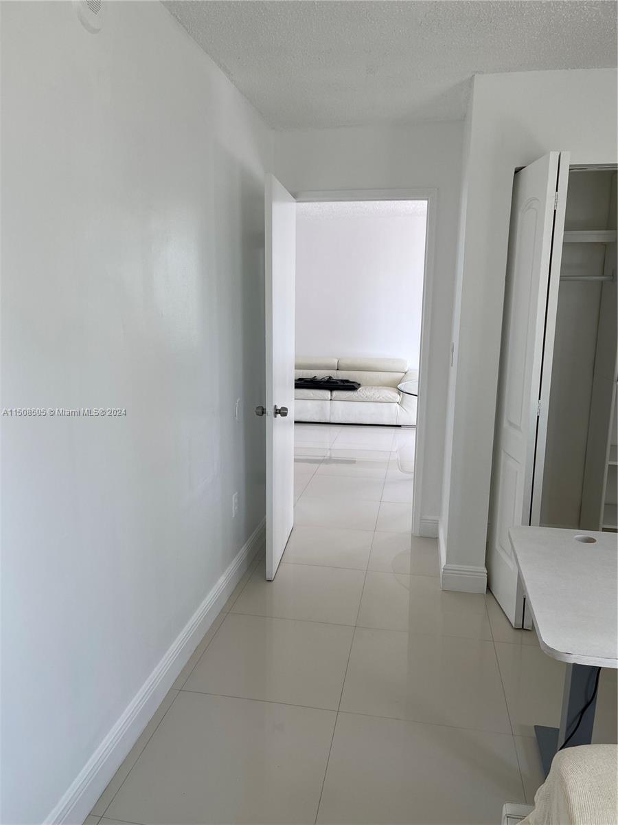 800 N Miami Ave E-1204, Miami, Florida 33136, 2 Bedrooms Bedrooms, ,2 BathroomsBathrooms,Residentiallease,For Rent,800 N Miami Ave E-1204,A11508505