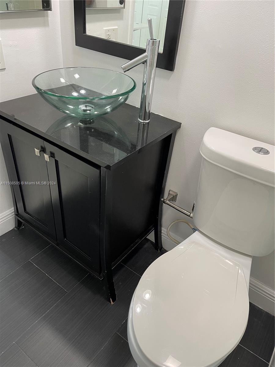 800 N Miami Ave E-1204, Miami, Florida 33136, 2 Bedrooms Bedrooms, ,2 BathroomsBathrooms,Residentiallease,For Rent,800 N Miami Ave E-1204,A11508505