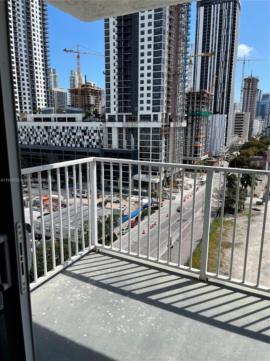 800 N Miami Ave E-1204, Miami, Florida 33136, 2 Bedrooms Bedrooms, ,2 BathroomsBathrooms,Residentiallease,For Rent,800 N Miami Ave E-1204,A11508505