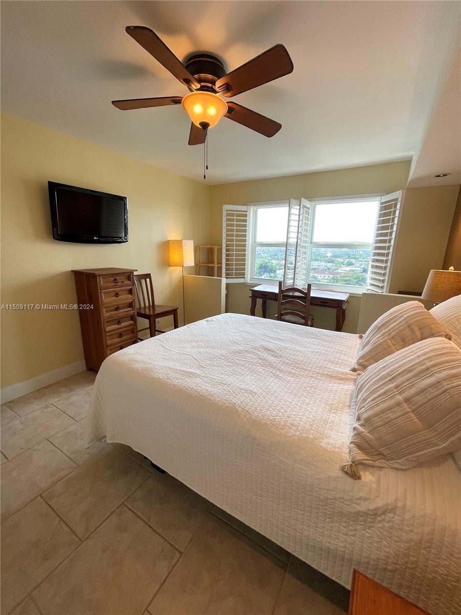 900 18th Ave, Fort Lauderdale, FL, 33304 United States, 1 Bedroom Bedrooms, ,1 BathroomBathrooms,Residential,For Sale,18th Ave,A11509117