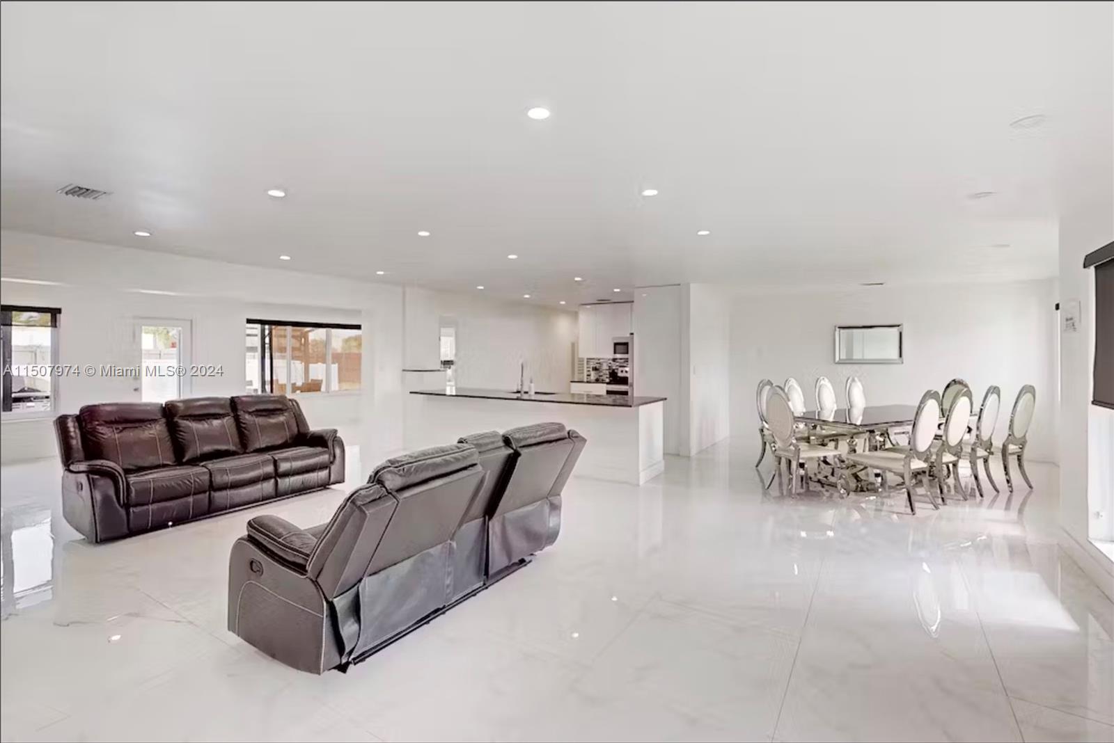 700 NW 9th Ct, Hallandale Beach, Florida 33009, 5 Bedrooms Bedrooms, ,3 BathroomsBathrooms,Residential,For Sale,700 NW 9th Ct,A11507974