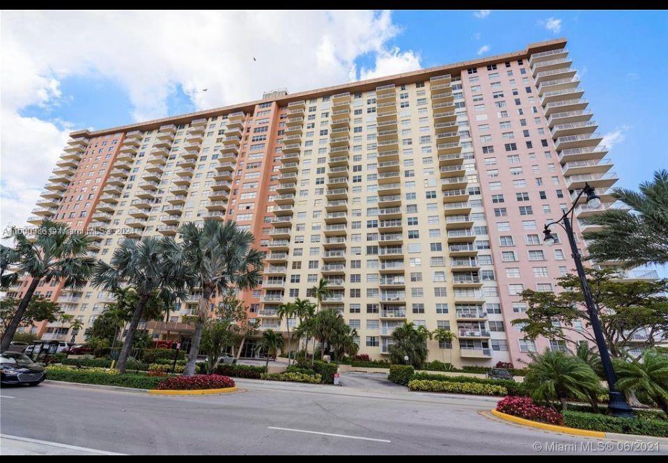 251 174th St, Sunny Isles Beach, FL, 33160 United States, 2 Bedrooms Bedrooms, ,2 BathroomsBathrooms,Residential,For Sale,174th St,A11500986