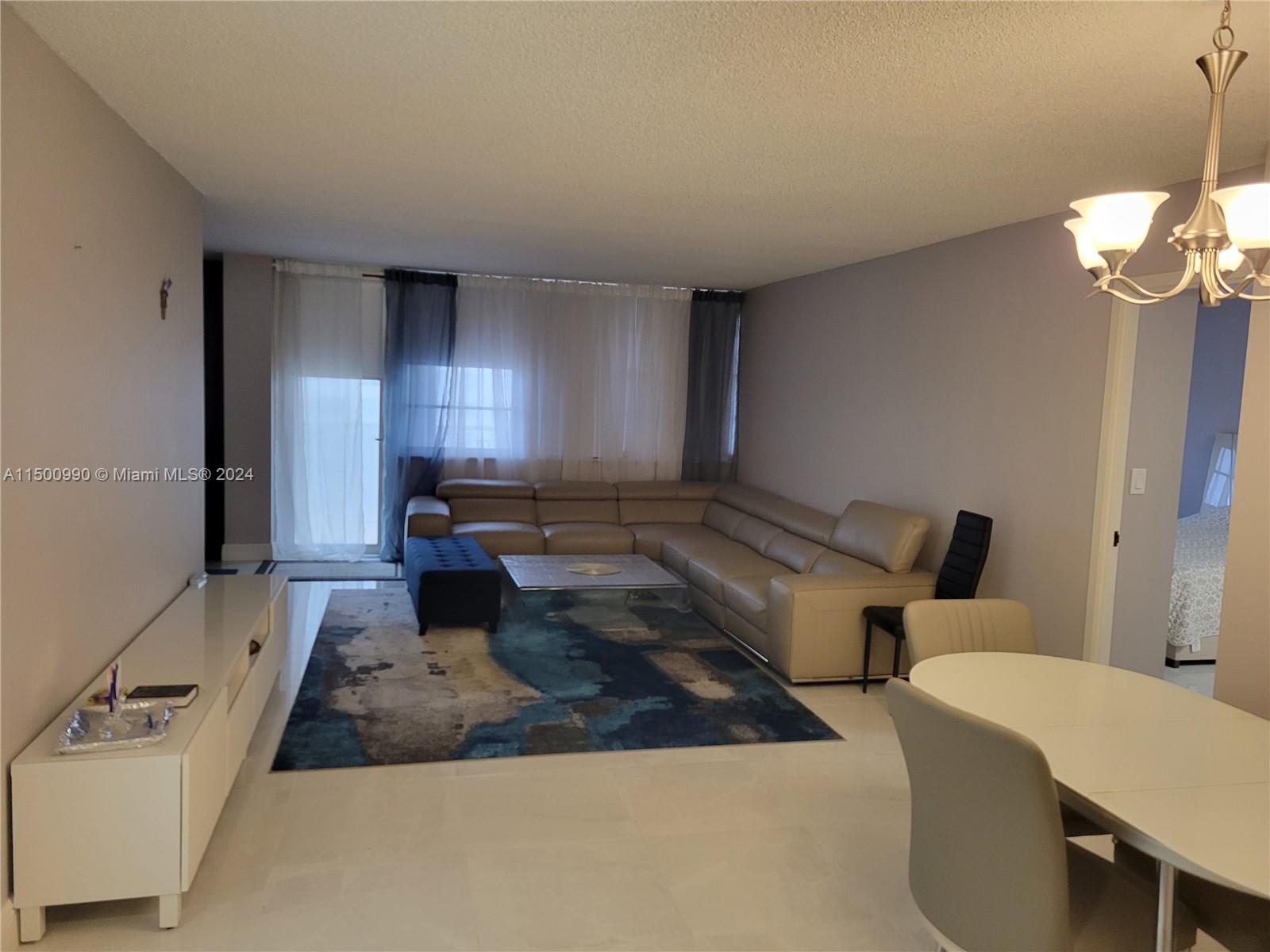 251 174th St 1208, Sunny Isles Beach, Florida 33160, 2 Bedrooms Bedrooms, ,2 BathroomsBathrooms,Residentiallease,For Rent,251 174th St 1208,A11500990