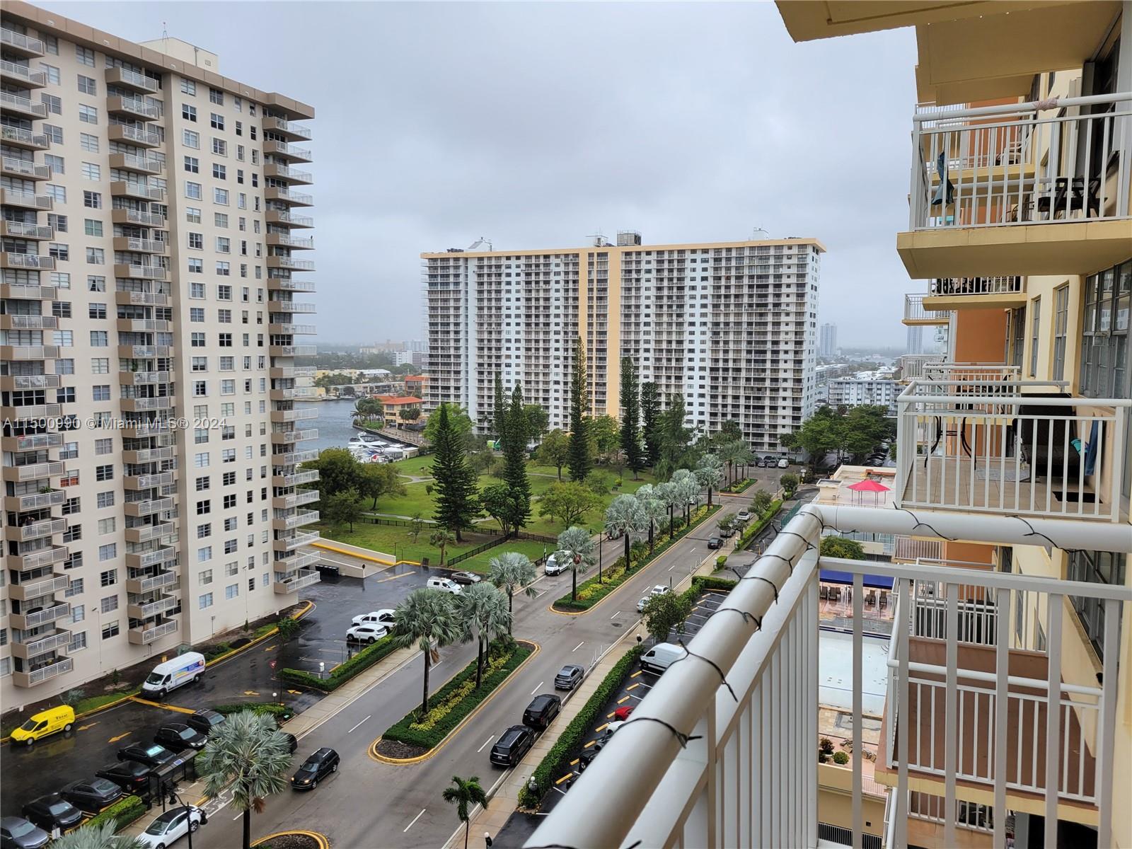 251 174th St 1208, Sunny Isles Beach, Florida 33160, 2 Bedrooms Bedrooms, ,2 BathroomsBathrooms,Residentiallease,For Rent,251 174th St 1208,A11500990