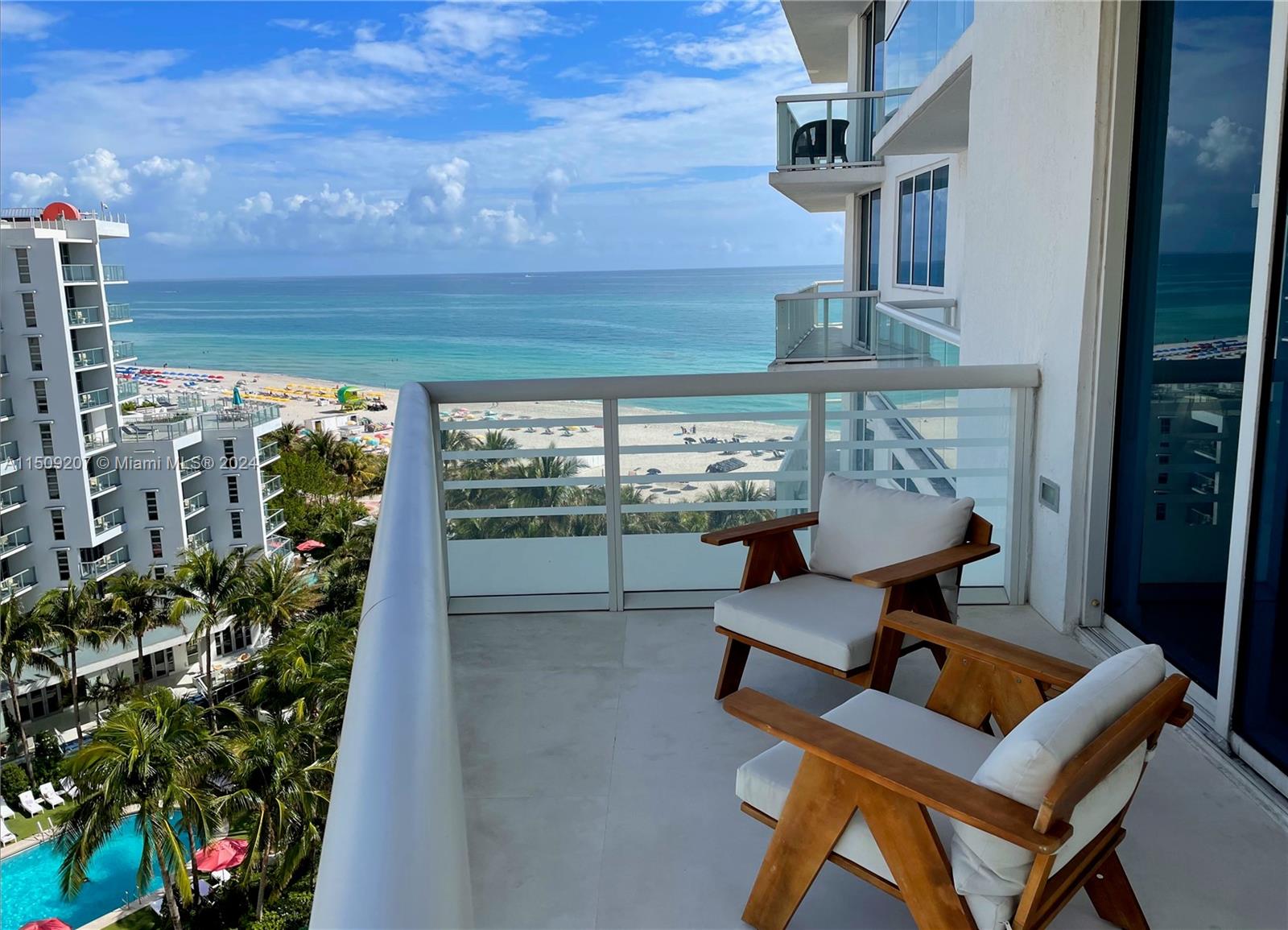 3801 Collins Ave 1004, Miami Beach, Florida 33140, 2 Bedrooms Bedrooms, ,2 BathroomsBathrooms,Residentiallease,For Rent,3801 Collins Ave 1004,A11509207