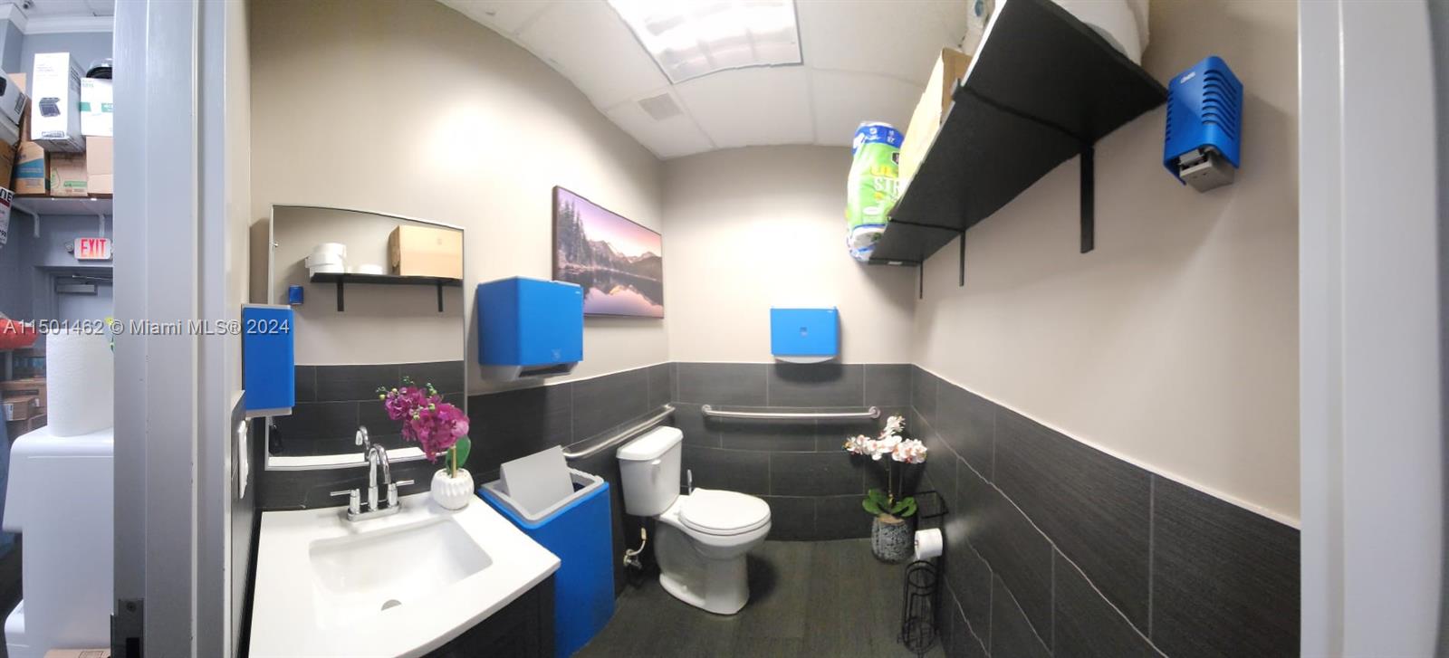 Coffee Shop Stirling Rd, Hollywood, Florida 33020, ,Businessopportunity,For Sale,Coffee Shop Stirling Rd,A11501462