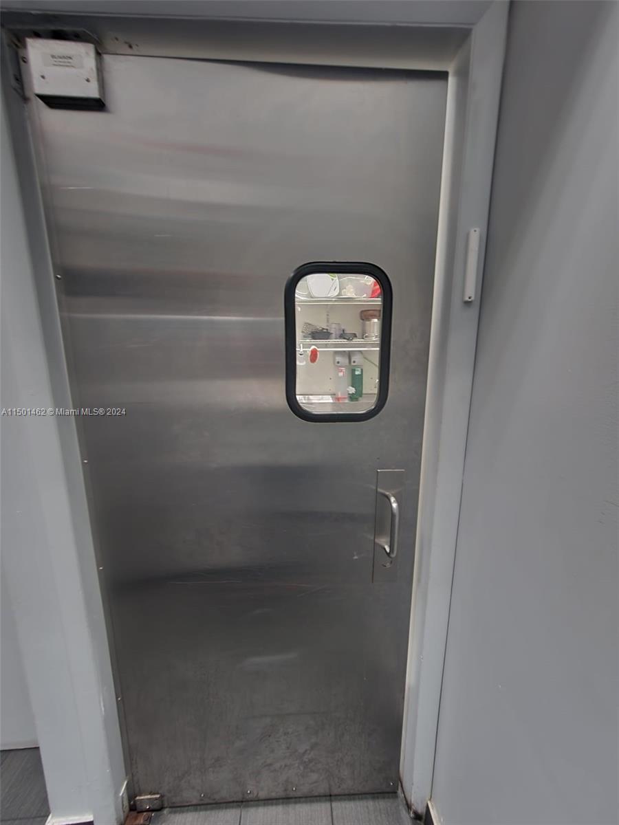 Coffee Shop Stirling Rd, Hollywood, Florida 33020, ,Businessopportunity,For Sale,Coffee Shop Stirling Rd,A11501462