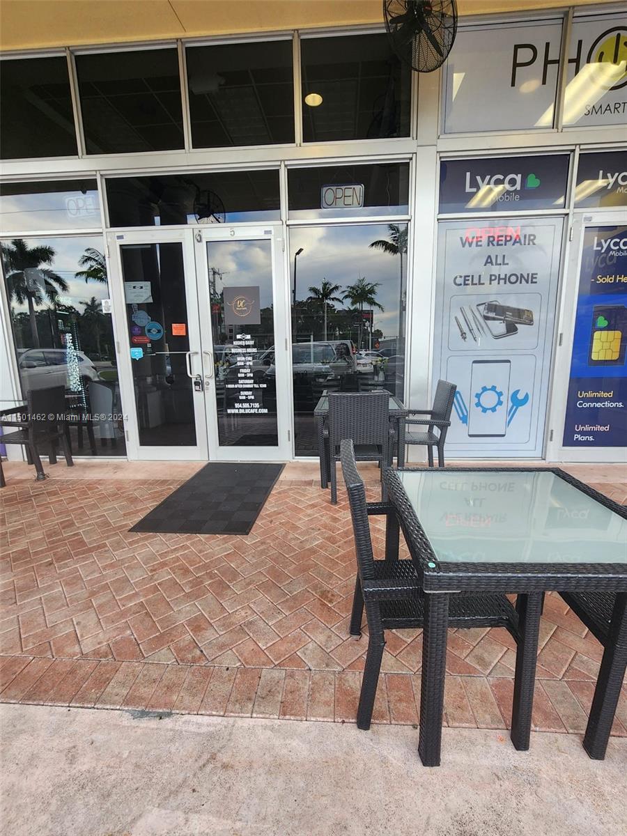 Coffee Shop Stirling Rd, Hollywood, Florida 33020, ,Businessopportunity,For Sale,Coffee Shop Stirling Rd,A11501462